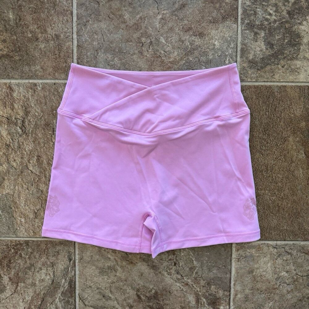 Darc Sport Wolves Forever IYKYK Wolves Pearl Shorts
Pink Pearl Size Medium